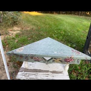 Unique one of a kind tripod riser